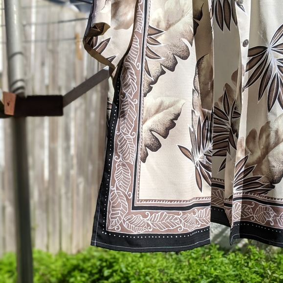 Y2K Palm Leaf Scarf Print Button Down Shirt - Picture 4 of 4